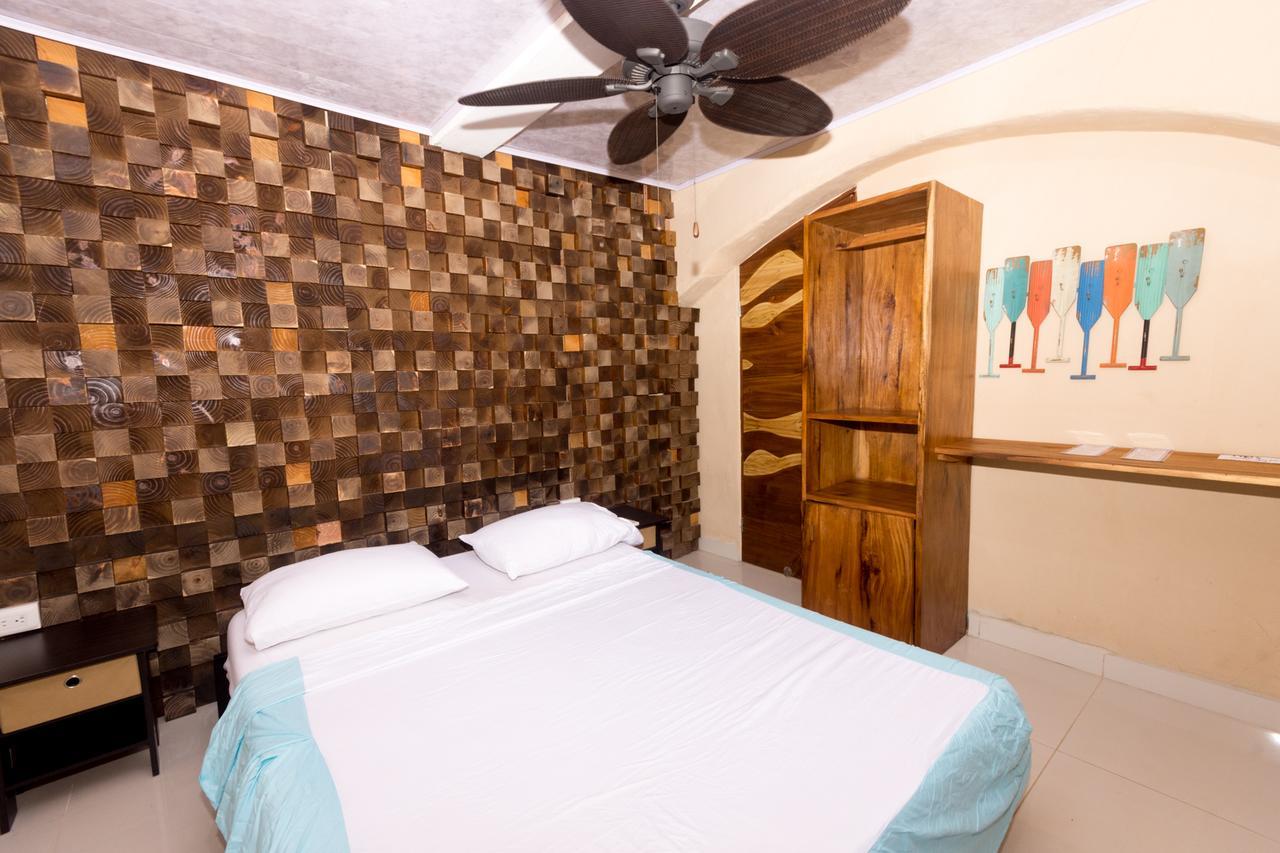 Hotel Las Olas Puntarenas Extérieur photo